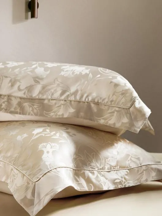 100 Mulberry Silk Pillowcase With Elegant Lily Jacquard Home Lilysilk Silk Pillowcases