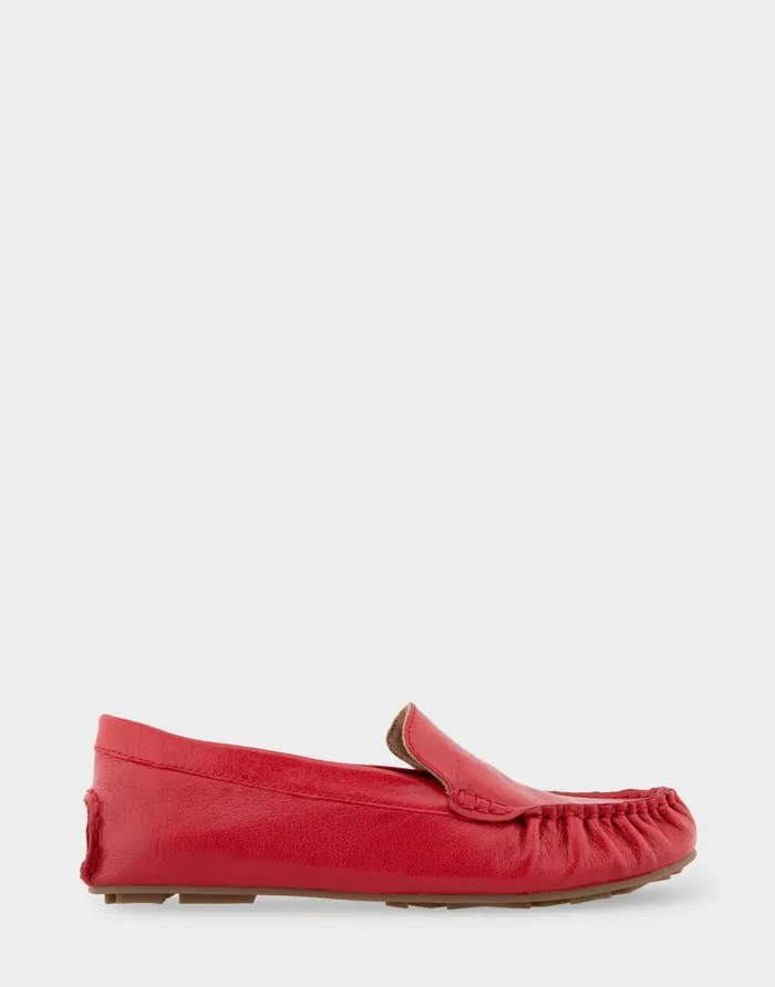 Aerosoles Comfortable Women039s Driver In Racing Red Leather Racing Red Leather Women Loafers Aerosoles Comfortable Women039s Driver In Racing Red Leather Racing Red Leather Women Loafers