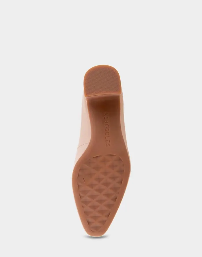 Aerosoles Comfortable Women039s Midheel Pump In Cipria Leather Cipria Leather Women Clogs and Mules