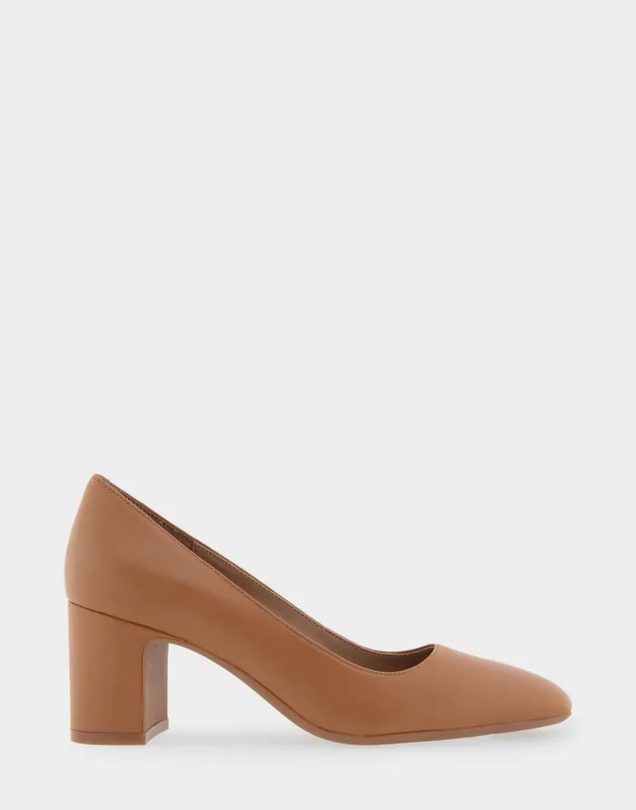 Aerosoles Comfortable Women039s Midheel Pump In Tan Leather Tan Leather Women Pumps