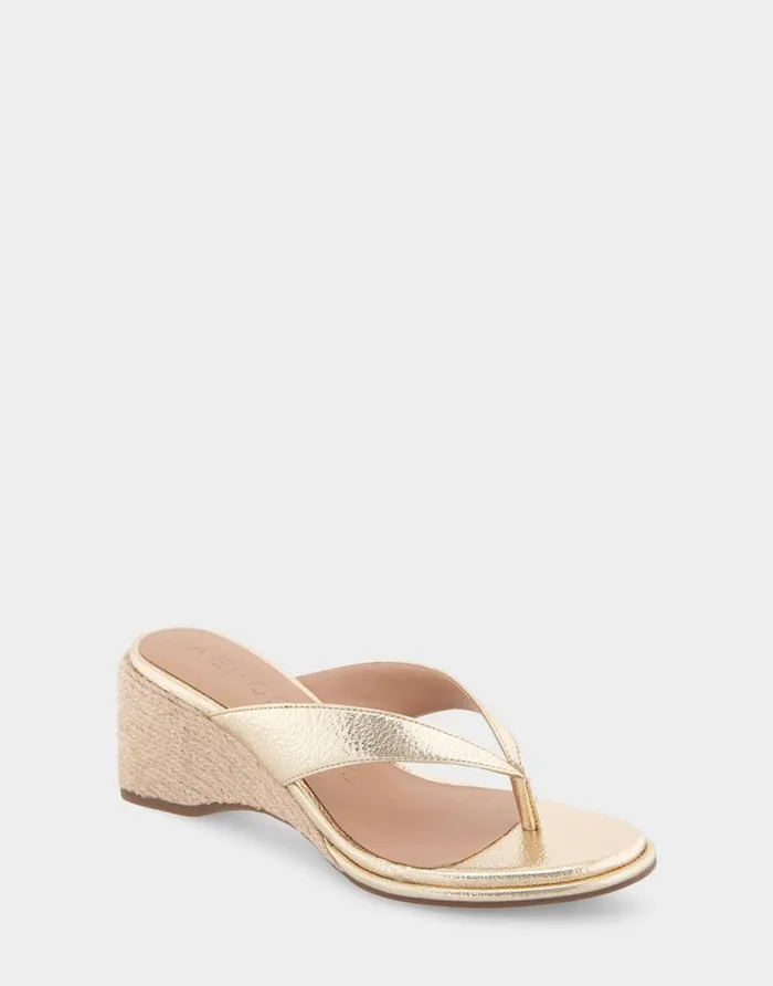 Aerosoles Comfortable Women039s Wedge Thong Sandal In Soft Gold Faux Leather Soft Gold Faux Leather Women Wedges