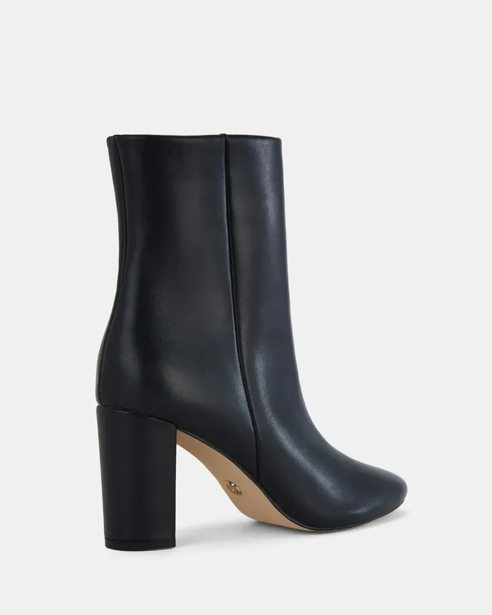 Ankle Boots NOVO Shoes Women HOLLIE BLACK Ankle Boots NOVO Shoes Women HOLLIE BLACK