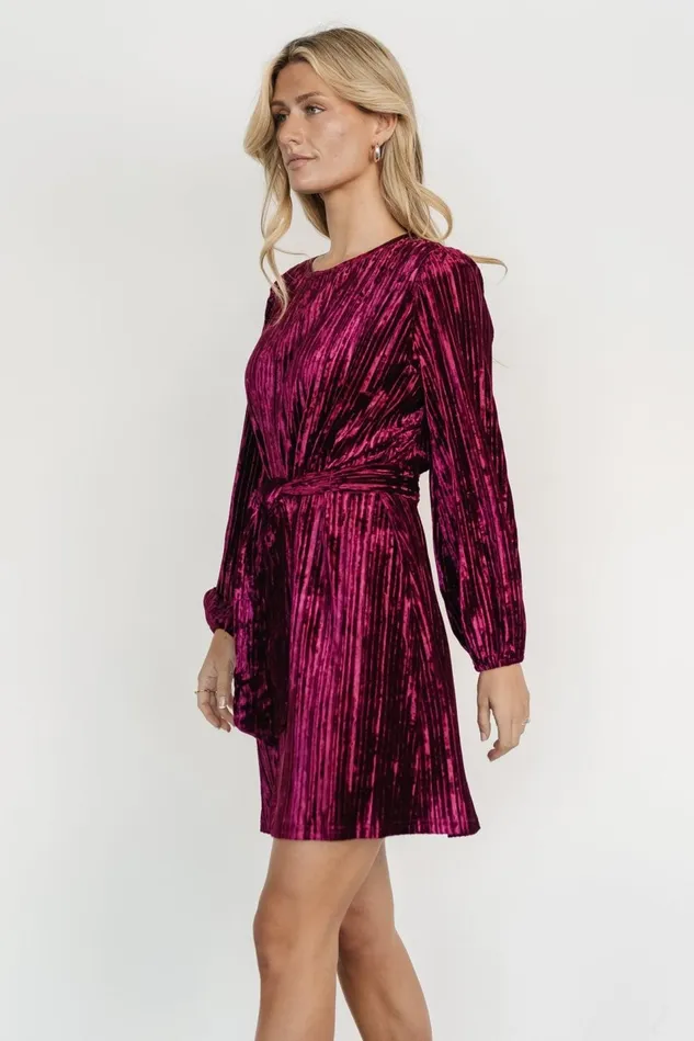 Baltic Born Short Dresses Women Anastasia Velvet Short Dress Wine Berry Baltic Born Short Dresses Women Anastasia Velvet Short Dress Wine Berry