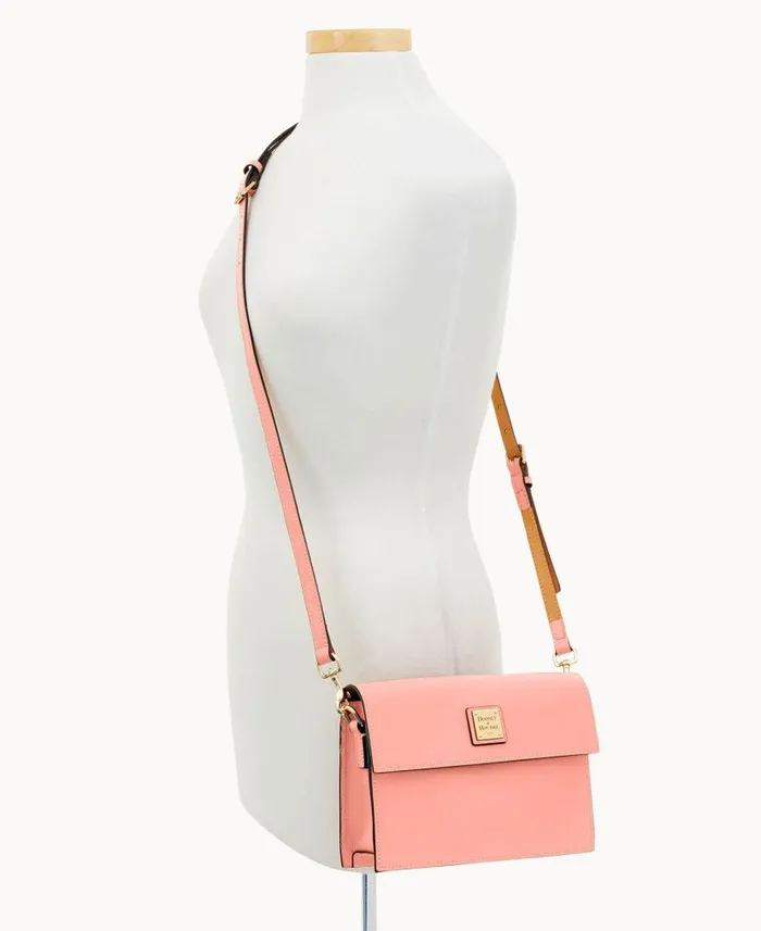 Beacon East West Flap Crossbody Light Pink Woman Dooney and Bourke Crossbodies Beacon East West Flap Crossbody Light Pink Woman Dooney and Bourke Crossbodies