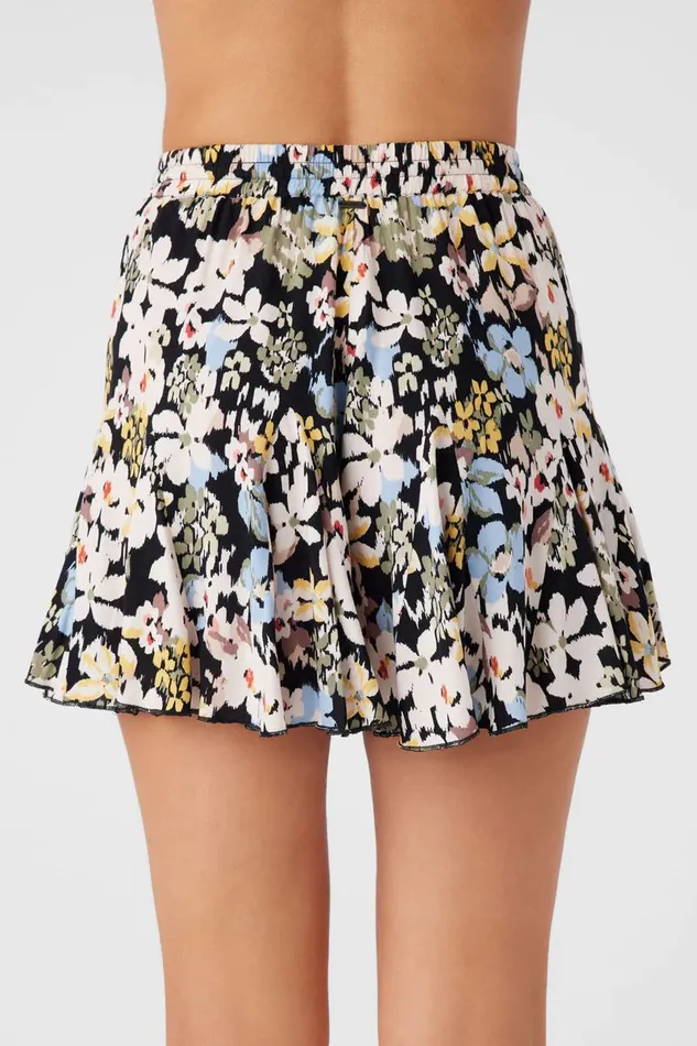 BENNIE CAMDEN FLORAL FLOWY SHORTS Black Women O039NEILL Collections