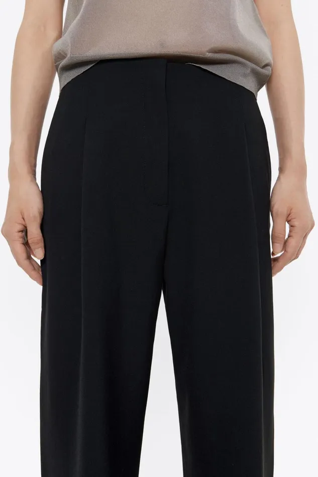 Black Cool Wool Darted Trousers Black Women Bimba Y Lola Total Look Black Cool Wool Darted Trousers Black Women Bimba Y Lola Total Look