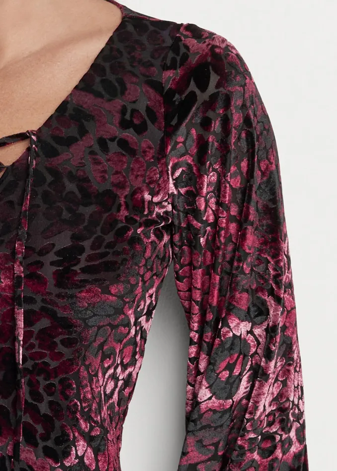 BURNOUT VELVET TOP Burgundy and Black Women VENUS Night Out Tops