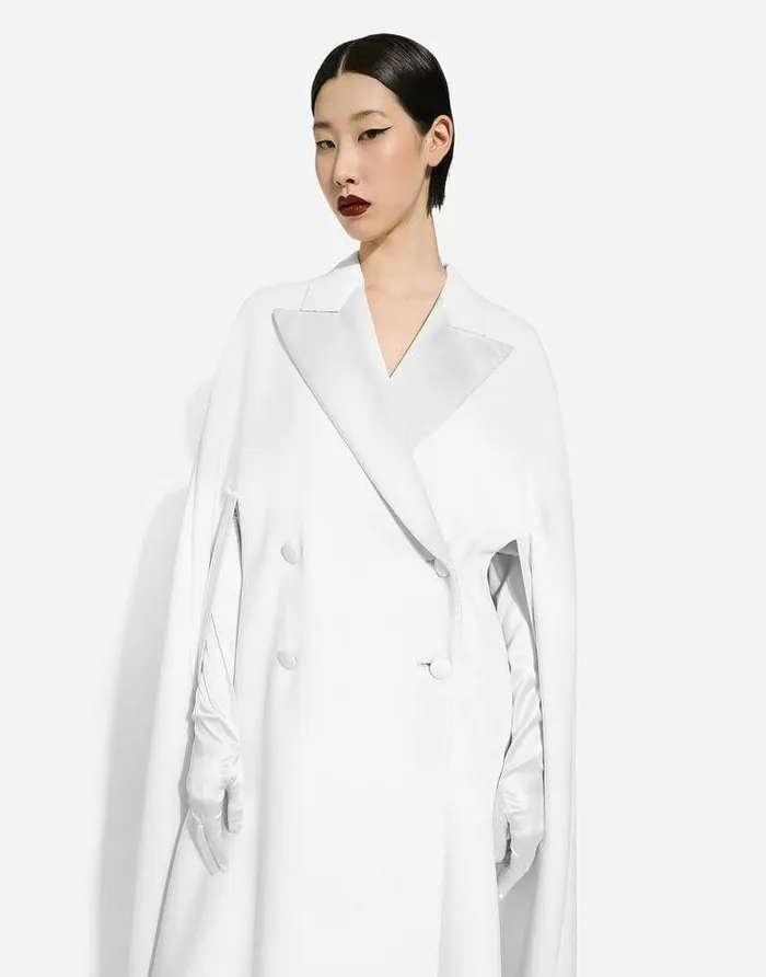 Dolce and Gabbana Coats And Jackets Women Doublebreasted Wool Cape White Dolce and Gabbana Coats And Jackets Women Doublebreasted Wool Cape White