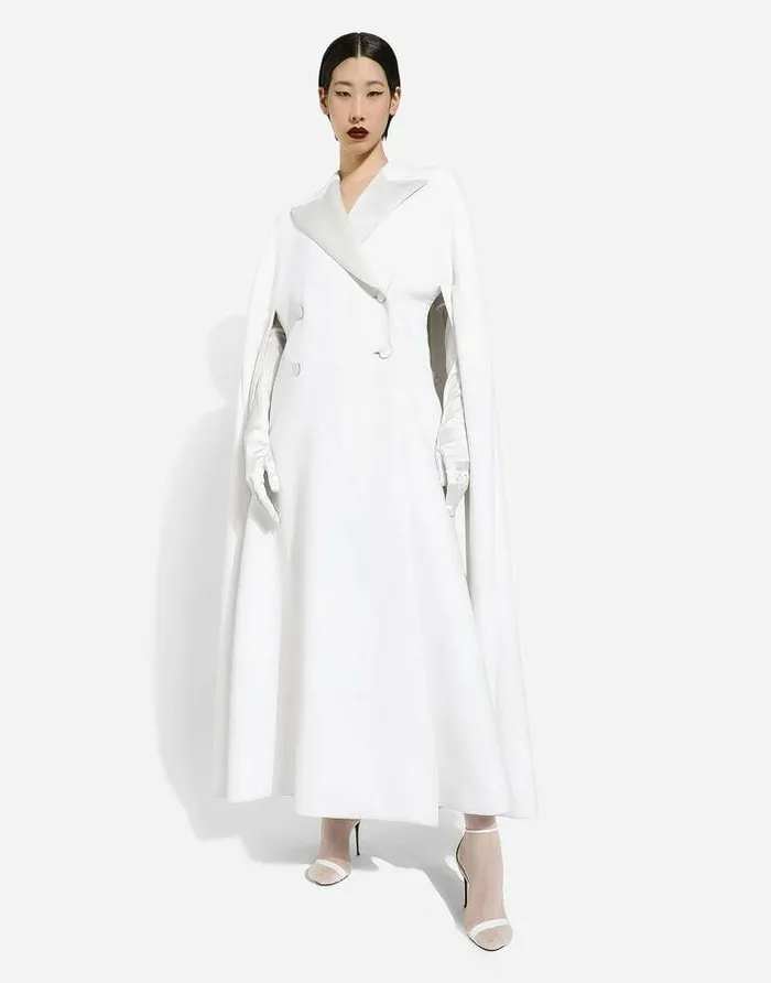 Dolce and Gabbana Coats And Jackets Women Doublebreasted Wool Cape White Dolce and Gabbana Coats And Jackets Women Doublebreasted Wool Cape White