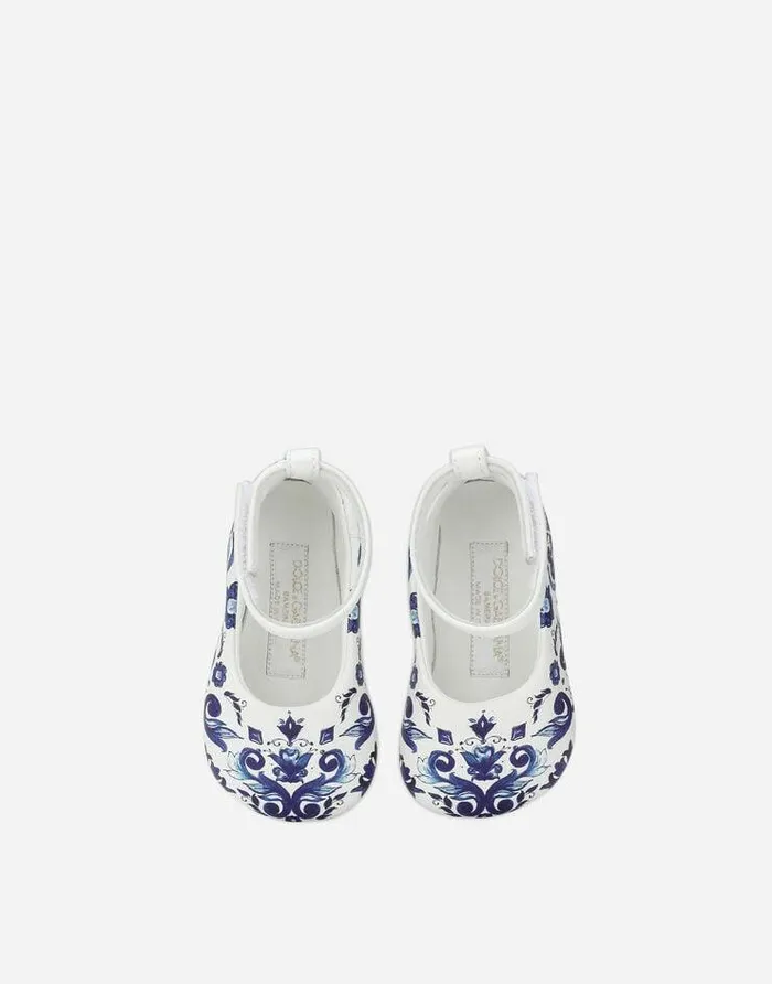Dolce and Gabbana Newborn Girls039 Shoes 1620 Children Nappa Leather Newborn Ballet Flats With Majolica Print Multicolor Dolce and Gabbana Newborn Girls039 Shoes 1620 Children Nappa Leather Newborn Ballet Flats With Majolica Print Multicolor
