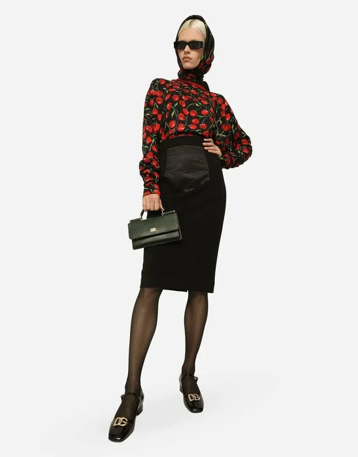 Dolce and Gabbana Shirts And Tops Women Cherryprint Charmeuse Top With Gathered Sleeves Multicolor Dolce and Gabbana Shirts And Tops Women Cherryprint Charmeuse Top With Gathered Sleeves Multicolor