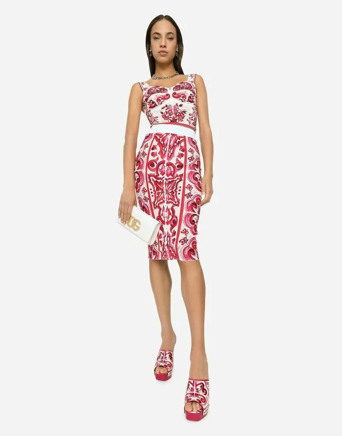 Dolce and Gabbana Skirts Women Majolicaprint Marquisette Pencil Skirt Multicolor Dolce and Gabbana Skirts Women Majolicaprint Marquisette Pencil Skirt Multicolor