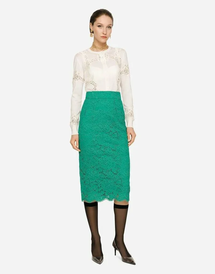 Dolce and Gabbana Sweaters And Cardigans Women Cashmere And Silk Cardigan With Lace Inlay White Dolce and Gabbana Sweaters And Cardigans Women Cashmere And Silk Cardigan With Lace Inlay White