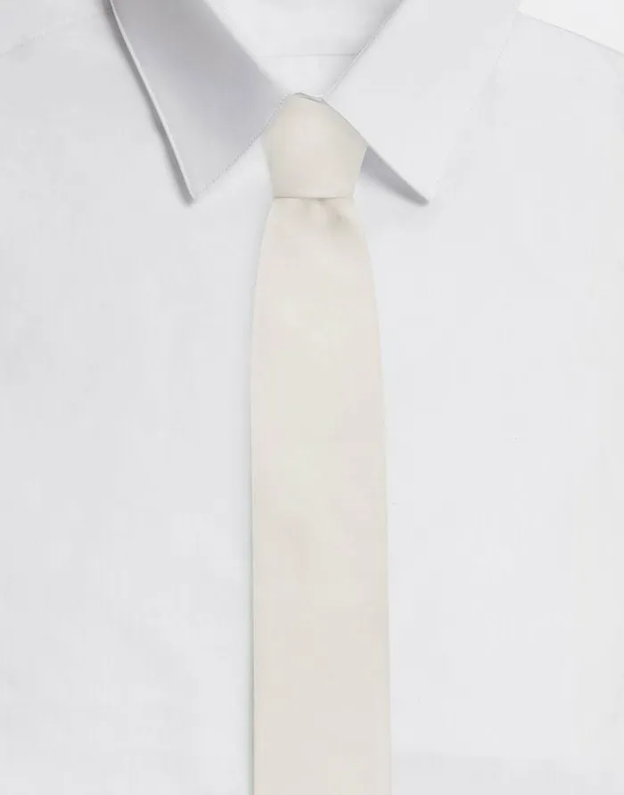 Dolce and Gabbana Ties And Pocket Squares Men 6cm Silk Blade Tie With DG Logo Embroidery White Dolce and Gabbana Ties And Pocket Squares Men 6cm Silk Blade Tie With DG Logo Embroidery White