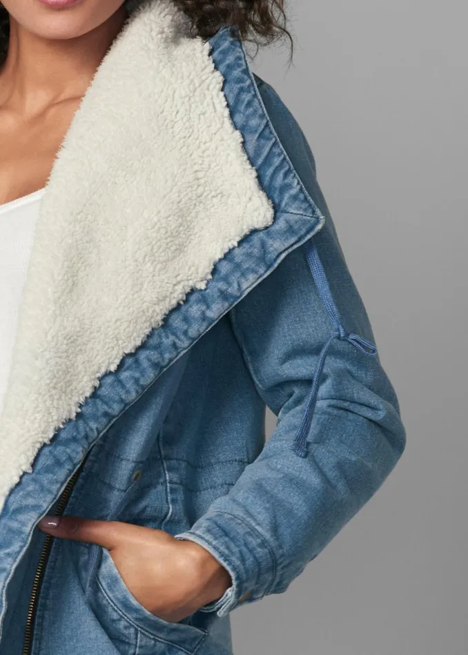 FLEECE LINED DENIM COAT Light Wash Women VENUS Denim