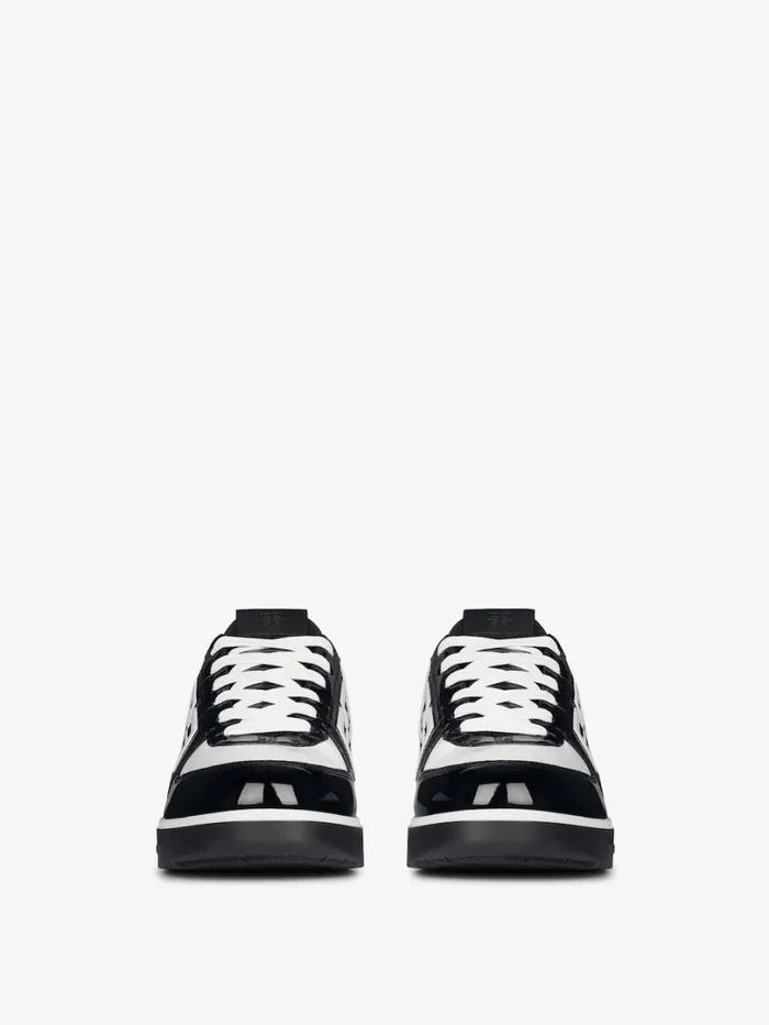 Givenchy G4 Sneakers In Patent Leather Blackwhite Men Sneakers Givenchy G4 Sneakers In Patent Leather Blackwhite Men Sneakers