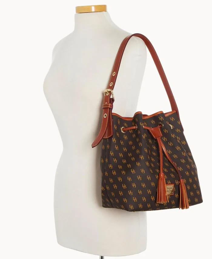 Gretta Aimee Drawstring Brown Tmoro Woman Dooney and Bourke Shoulder Bags Gretta Aimee Drawstring Brown Tmoro Woman Dooney and Bourke Shoulder Bags