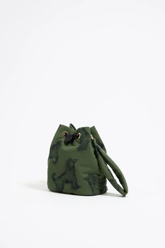 Khaki Pencil Greyhound Print Nylon Bucket Bag Galgo Lapiz Green Women Bimba Y Lola Mini Bags Khaki Pencil Greyhound Print Nylon Bucket Bag Galgo Lapiz Green Women Bimba Y Lola Mini Bags