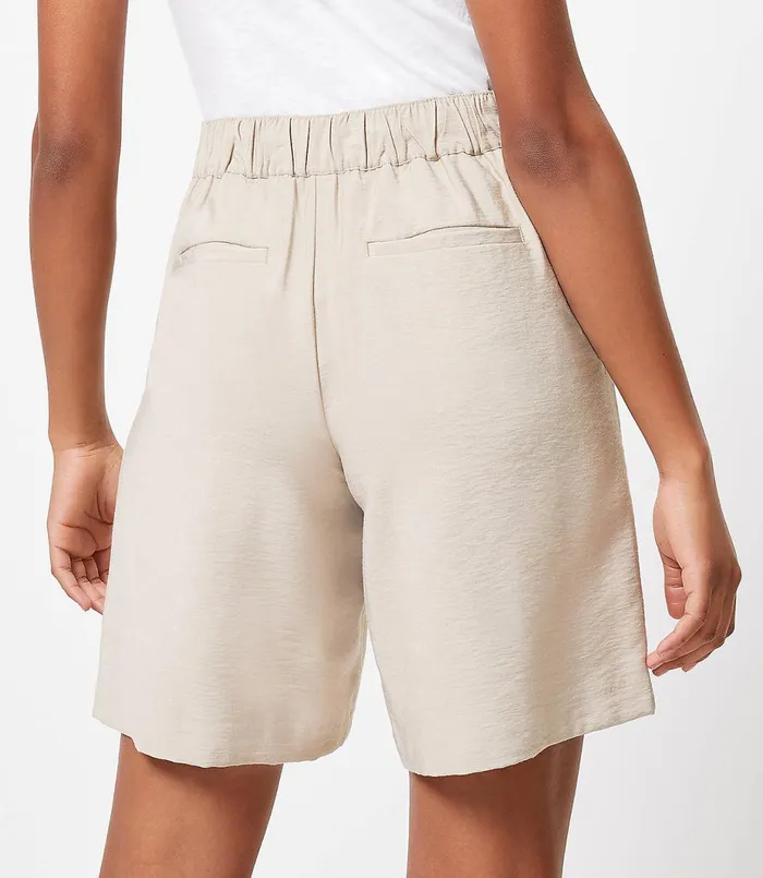 LOFT Textured Fluid Bermuda Shorts Sweet Cashew Women Shorts