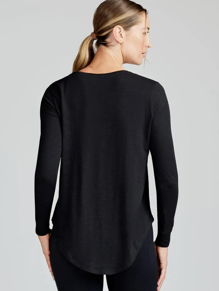 Lounge Women Tasc Performance Longline Long Sleeve Shirts