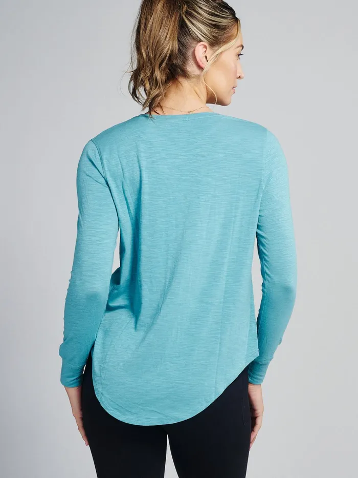 Lounge Women Tasc Performance Longline Long Sleeve Shirts