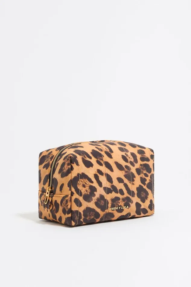 Medium Beige Leopard Nylon Makeup Case Leopard Natural Women Bimba Y Lola Vanity Pouches Medium Beige Leopard Nylon Makeup Case Leopard Natural Women Bimba Y Lola Vanity Pouches