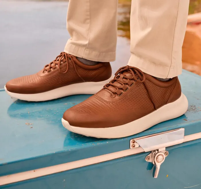 Men Amherst 20 Embossed UThroat Tan Full Grain JohnstonandMurphy LaceUps Men Amherst 20 Embossed UThroat Tan Full Grain JohnstonandMurphy LaceUps