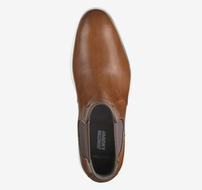 Men Brody Chelsea Boot Brown Handstained Full Grain JohnstonandMurphy SlipOns and Loafers