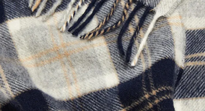 Men Oliver Sweeney Scarves Gloves and Hats Innerwick NavyWhite Men Oliver Sweeney Scarves Gloves and Hats Innerwick NavyWhite
