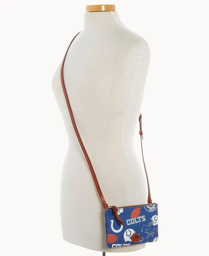 NFL Colts Top Zip Crossbody Colts Woman Dooney and Bourke Crossbodies NFL Colts Top Zip Crossbody Colts Woman Dooney and Bourke Crossbodies
