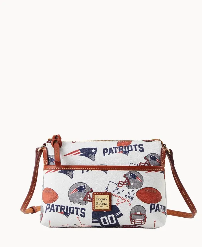 NFL Patriots Ginger Crossbody Patriots Woman Dooney and Bourke Crossbodies