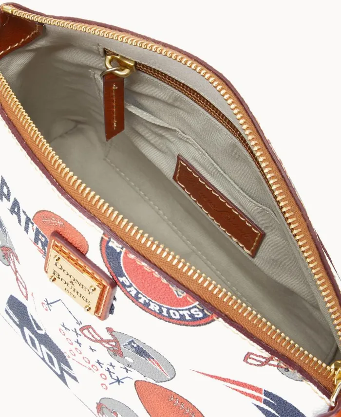 NFL Patriots Suki Crossbody Patriots Woman Dooney and Bourke Crossbodies NFL Patriots Suki Crossbody Patriots Woman Dooney and Bourke Crossbodies