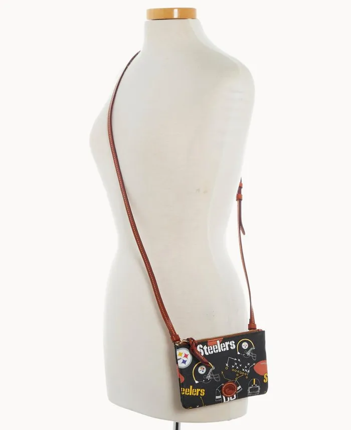NFL Steelers Top Zip Crossbody Steelers Woman Dooney and Bourke Crossbodies NFL Steelers Top Zip Crossbody Steelers Woman Dooney and Bourke Crossbodies