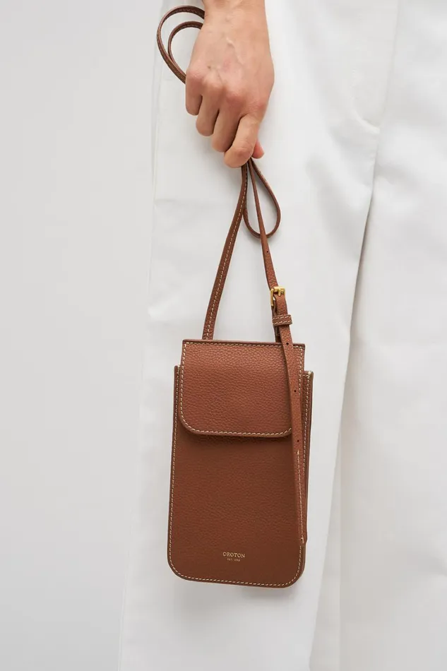 Oroton Margot Phone Crossbody Whiskey Women Crossbody Oroton Margot Phone Crossbody Whiskey Women Crossbody