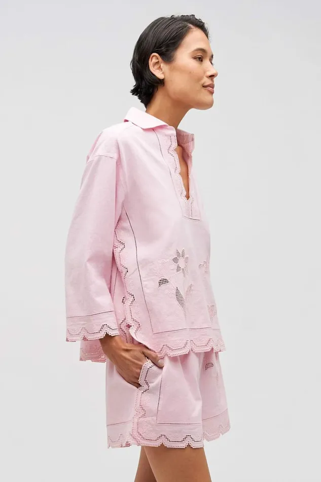Oroton Table Cloth Lace Short Ballet Pink Women Shorts Oroton Table Cloth Lace Short Ballet Pink Women Shorts