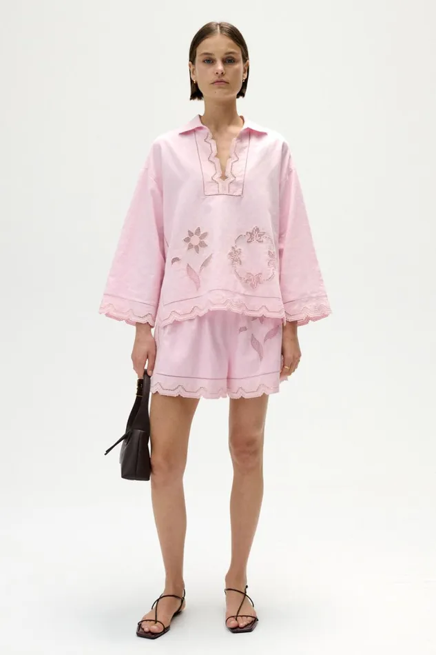 Oroton Table Cloth Lace Short Ballet Pink Women Shorts Oroton Table Cloth Lace Short Ballet Pink Women Shorts