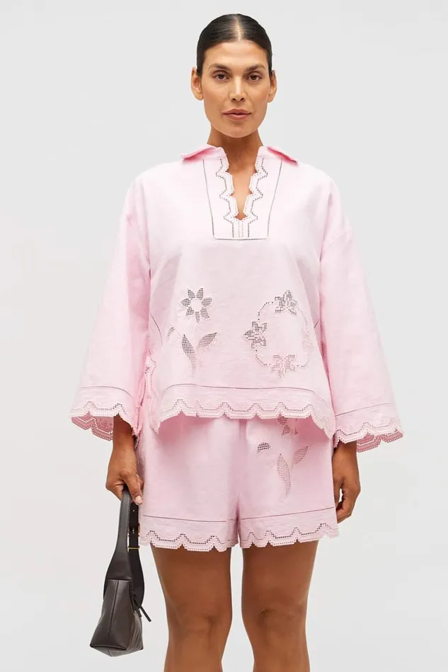 Oroton Table Cloth Lace Short Ballet Pink Women Shorts Oroton Table Cloth Lace Short Ballet Pink Women Shorts