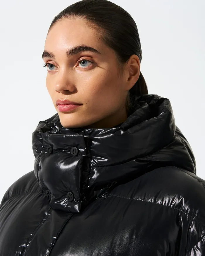 Perfect Moment Maya Down Parka Jacket Black Women Jackets