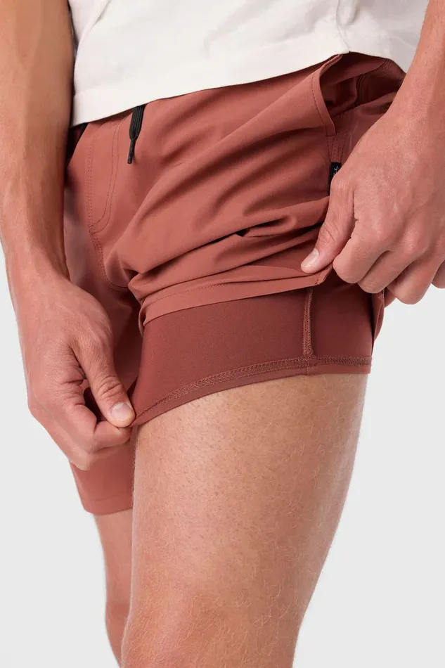 PERFORM LINED 17034 ATHLETIC SHORTS Mahogany Men O039NEILL Clothing