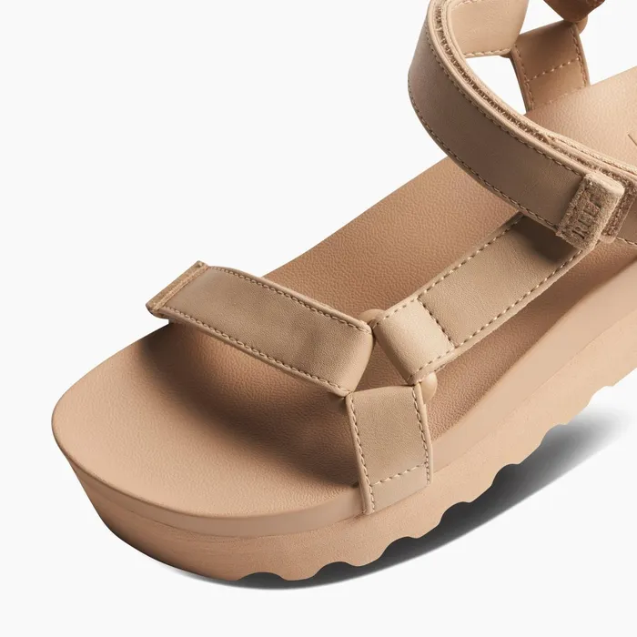 Reef Sandals Cushion Rem Hi Oasis 8211 Women Reef Sandals Cushion Rem Hi Oasis 8211 Women