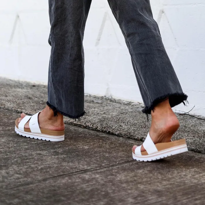 Reef Slides Cushion Vista Hi Cloud 8211 Women