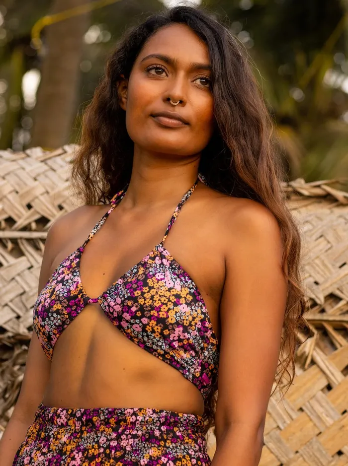 Roxy Bikini Tops Printed Beach Classics Triangle Bikini Top Anthracite Floral Daze 8211 Women Roxy Bikini Tops Printed Beach Classics Triangle Bikini Top Anthracite Floral Daze 8211 Women