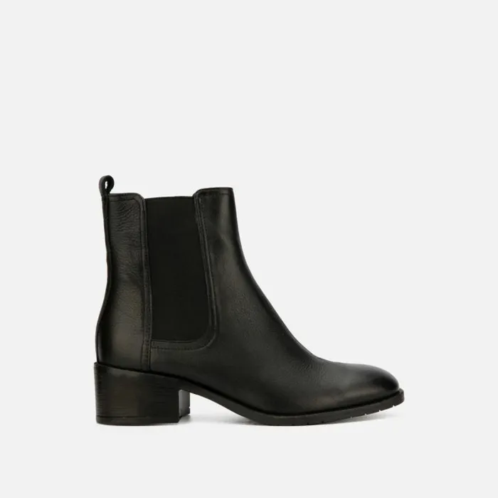 Salt Heeled Chelsea Boot Black Women Kenneth Cole Boots Booties