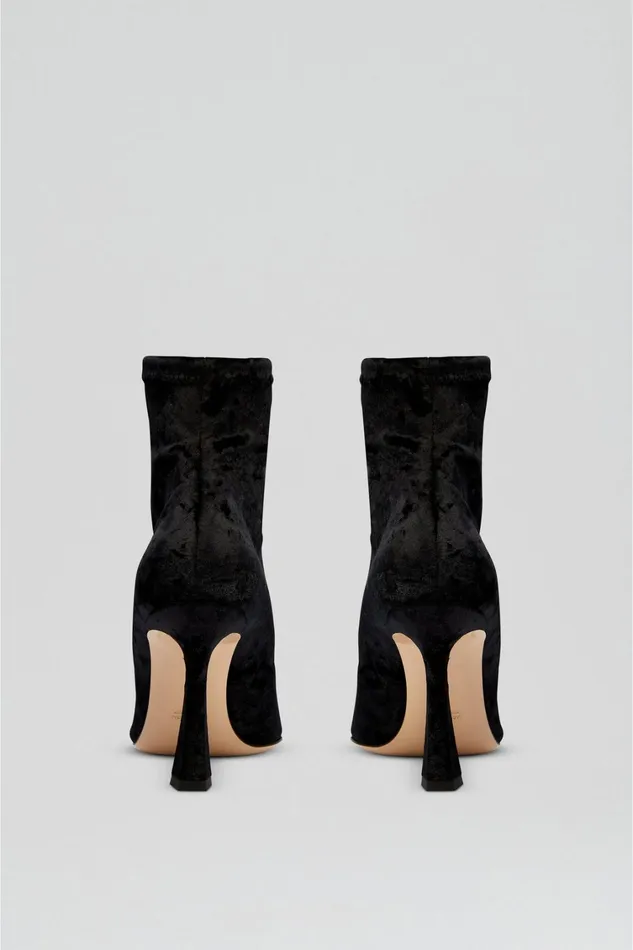 Shoes Women Scanlan Theodore STRETCH VELVET ANKLE BOOT 95 Black Shoes Women Scanlan Theodore STRETCH VELVET ANKLE BOOT 95 Black