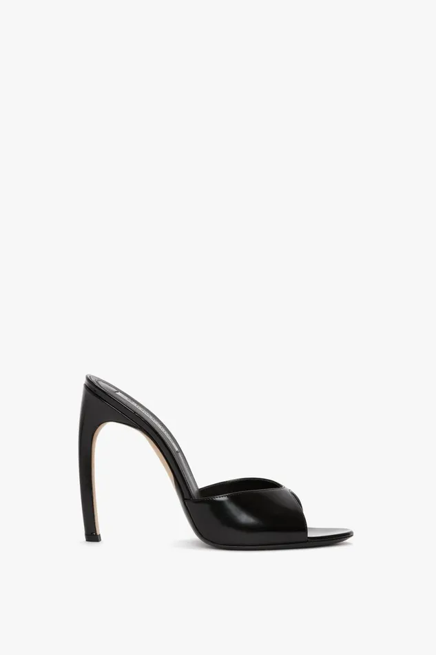 Shoes Women Victoria Beckham Classic Mule In Black Calf Leather
