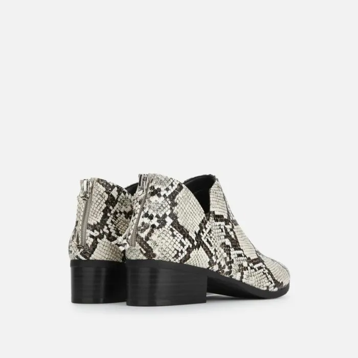 Side Skip Snake Print Ankle Bootie Blackwhite Women Kenneth Cole Boots Booties
