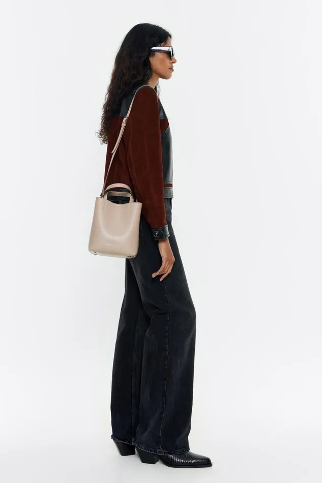 Small Light Gray Leather Chihuahua Bag Light Grey Women Bimba Y Lola Crossbody Bags