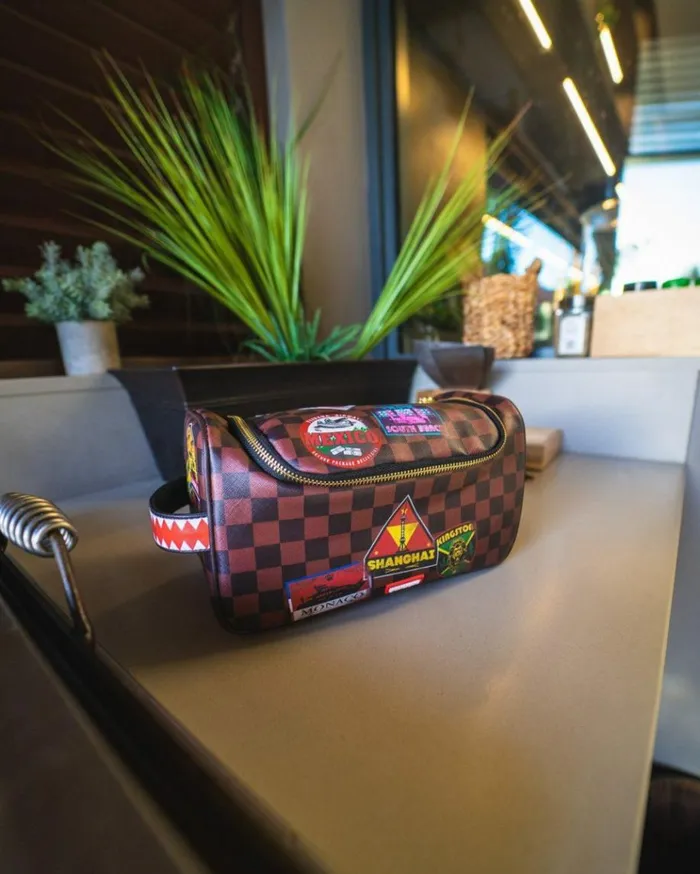 SPRAYGROUND GLOBAL MOGUL TOILETRY BAG Bags