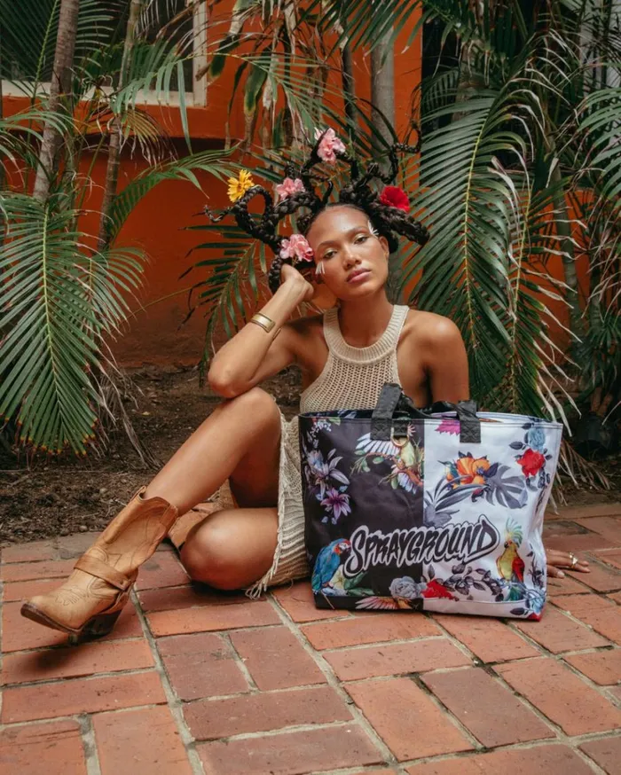 SPRAYGROUND SHADOW FLIGHT BEACH TOTE Bags