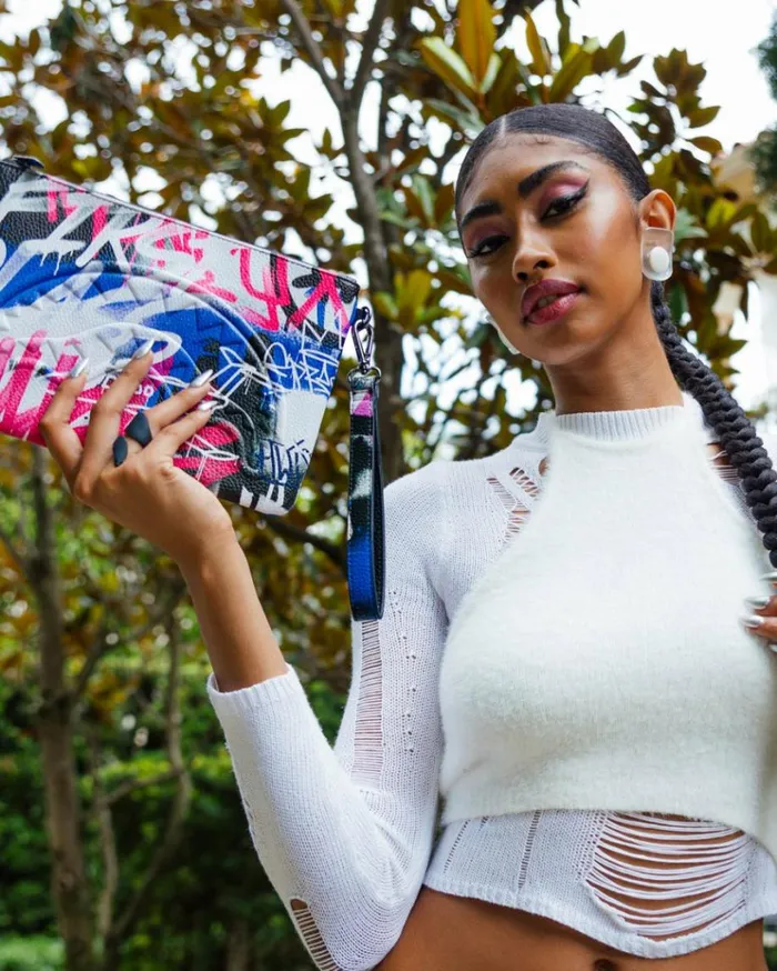 SPRAYGROUND SHARK ATELIER CROSSOVER CLUTCH Bags